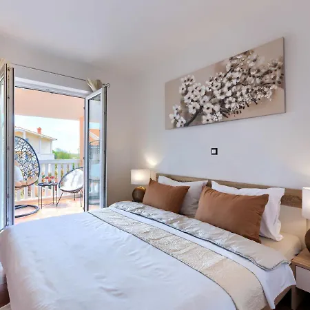 Vesna By Interhome *
