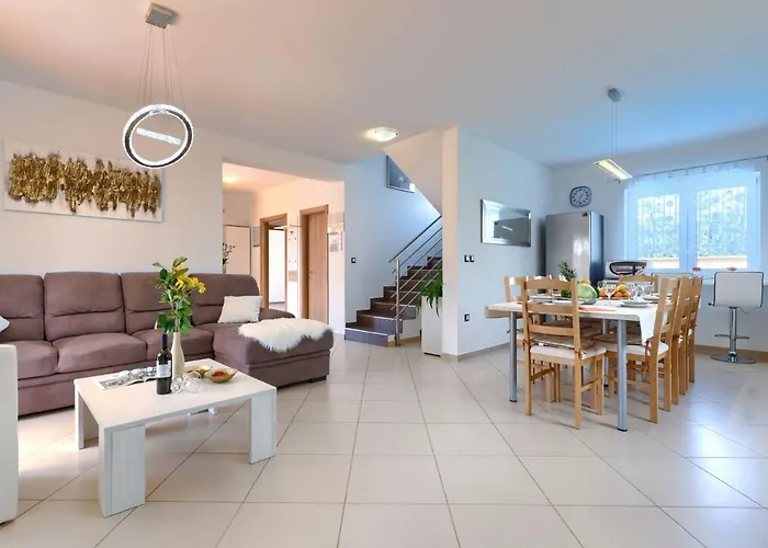 Vesna By Interhome 펜션